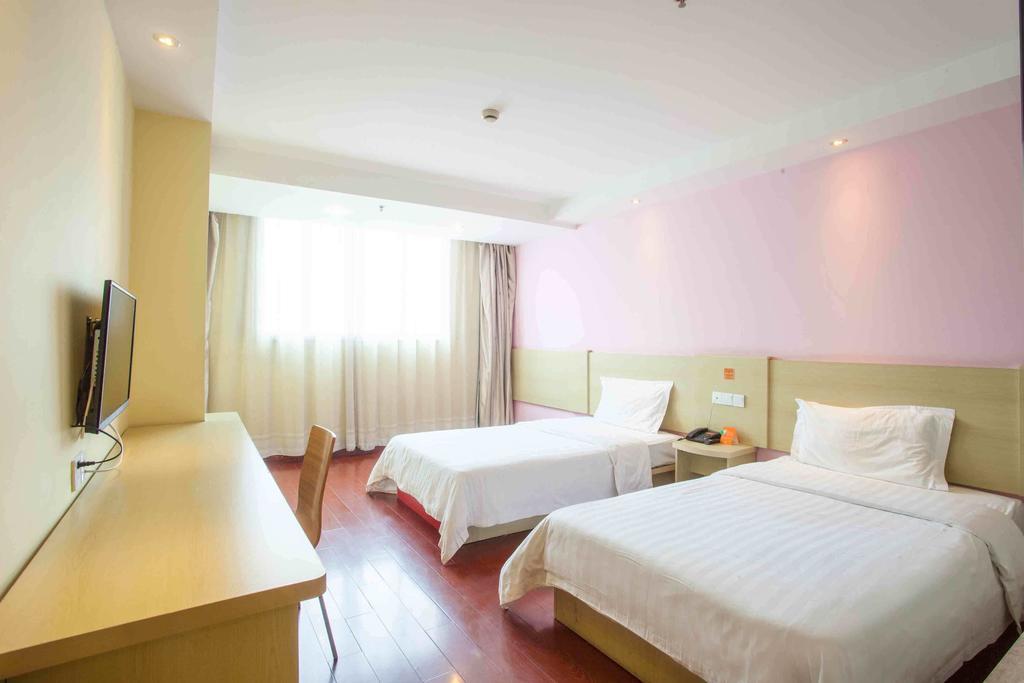 7Days Inn Foshan Qiandeng Lake Nangui Road Subway Station 객실 사진